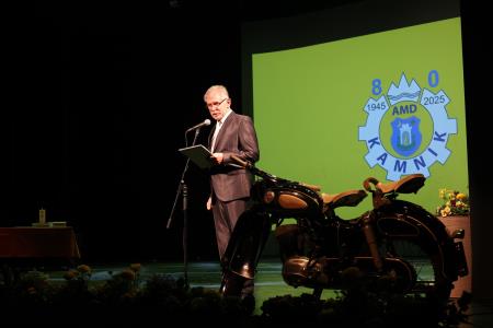 AMD Kamnik 80 let_15